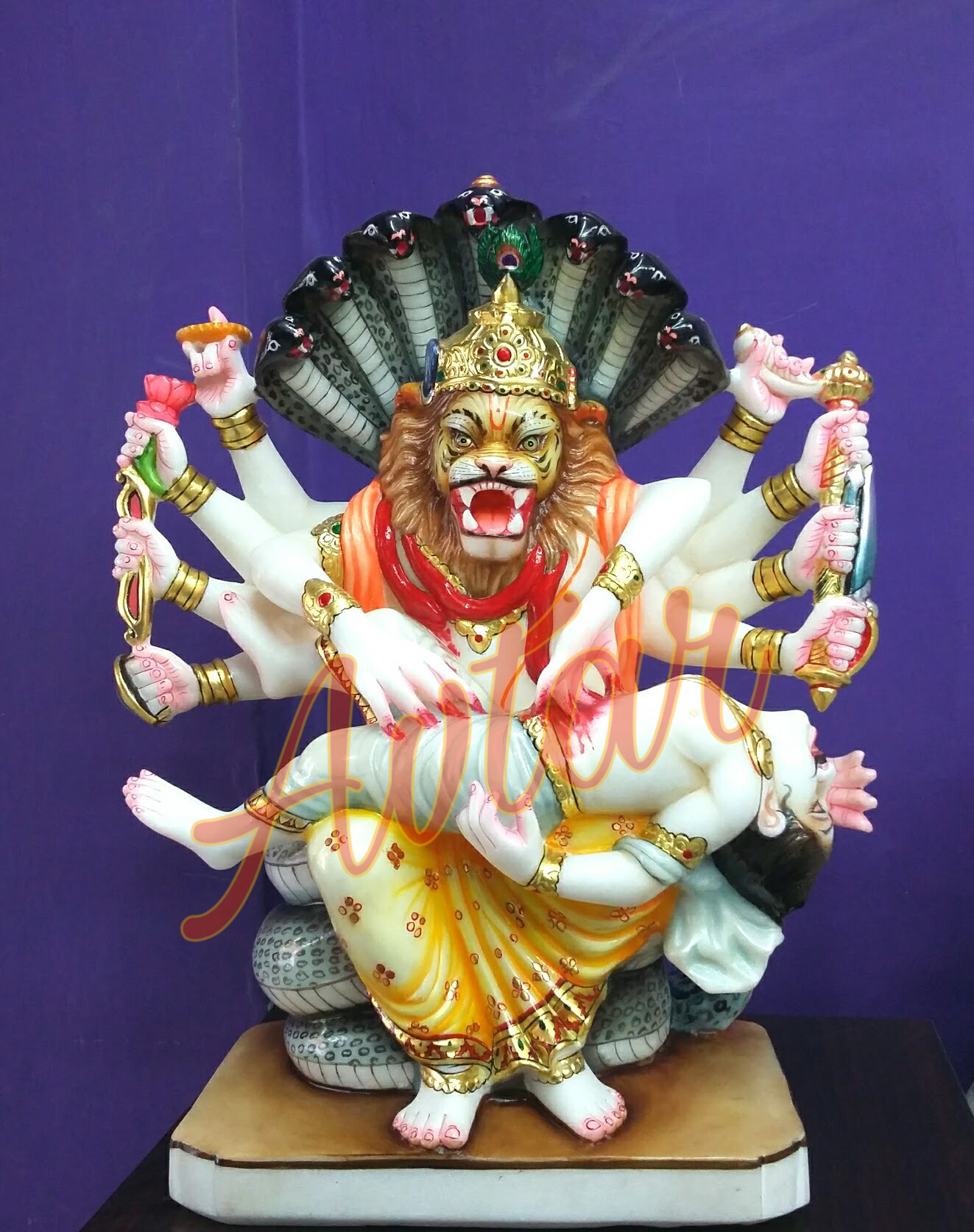 Narsingh Avtar Marble Statue